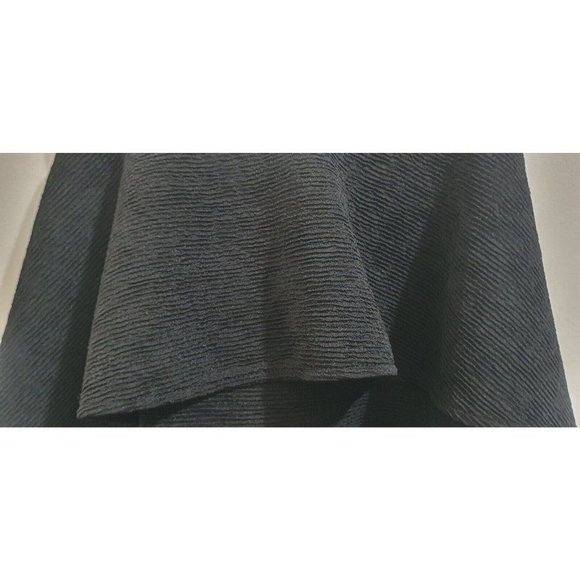 Womens TANK TOP BLACK MADEWELL TEXTURED AND TIERED RUFFLE CRISS CROSS BACK TANK - Picture 6 of 11